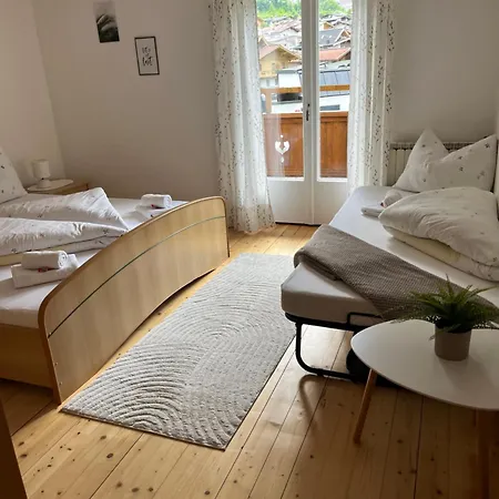 Haus Sepp * フィンケンベルク